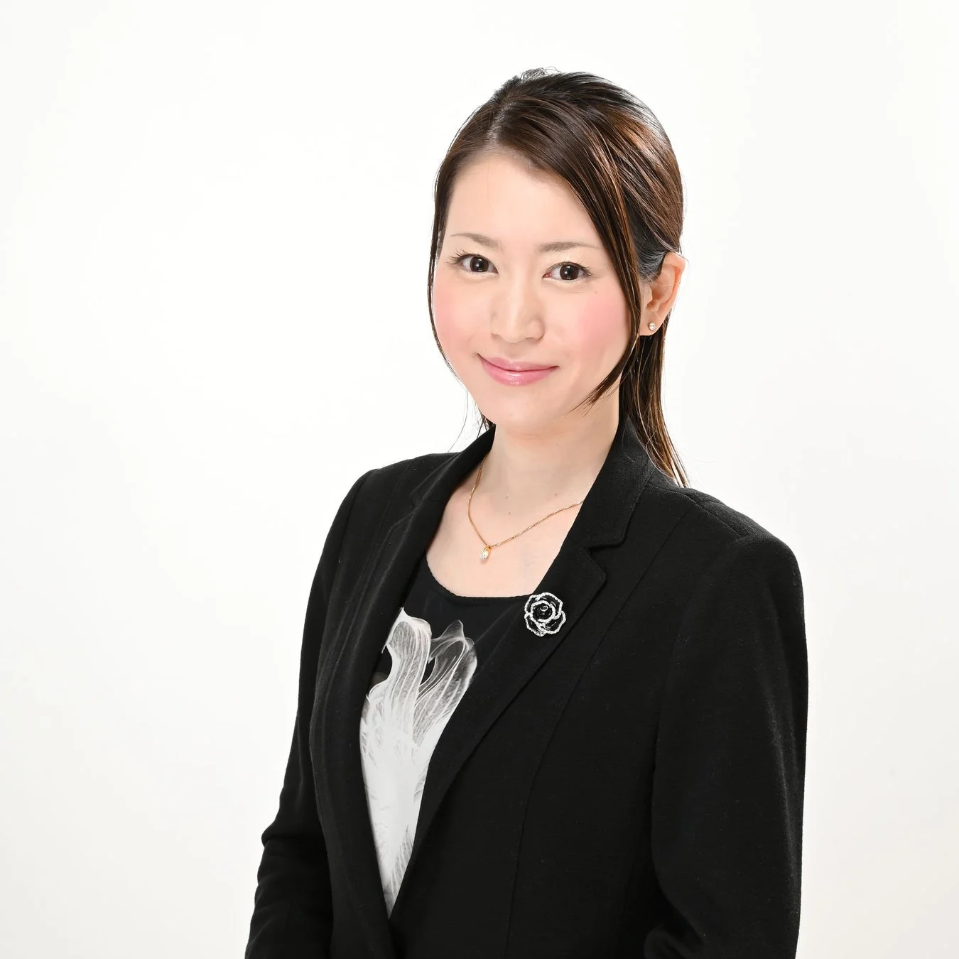 和田悠起子氏